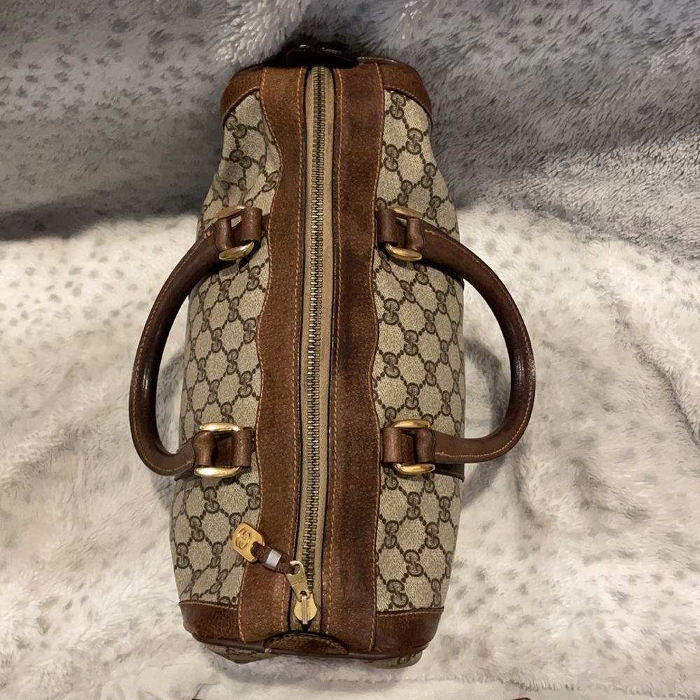 Vintage authentic Gucci bag. - Picture 3 of 7